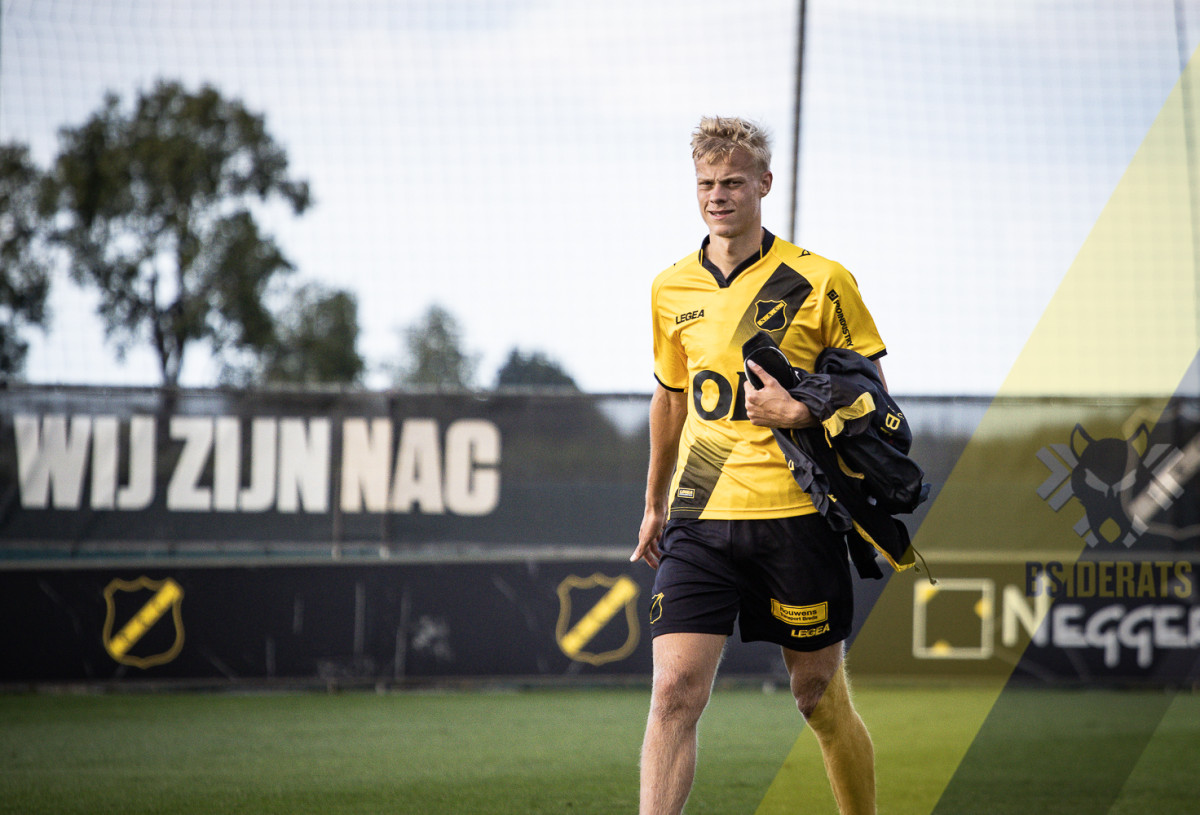 nac spartanijkerk1 0[65van71]